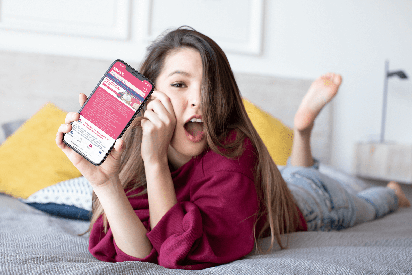 Firma zajmująca się wysyłką paczek e-commerce CIBERHAWK™